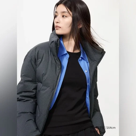 NWT Uniqlo Women's small ultra warm shirt black - Picture 1 of 6